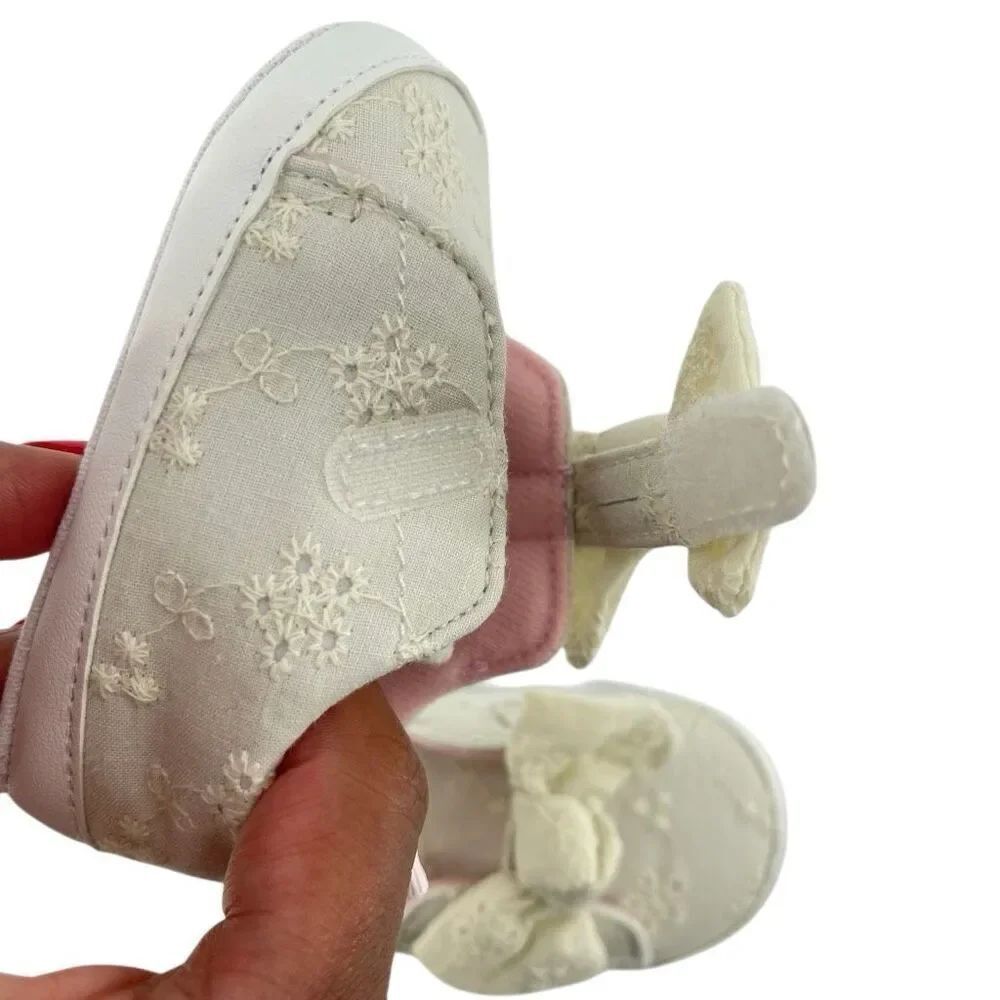First Steps Baby Girl Floral Bow Soft Sole Shoes 6-9M Cream Embroidered - Picture 6 of 13
